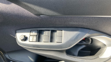 Toyota Yaris Cross 1.5 Hybrid Design 5dr CVT Hybrid Estate